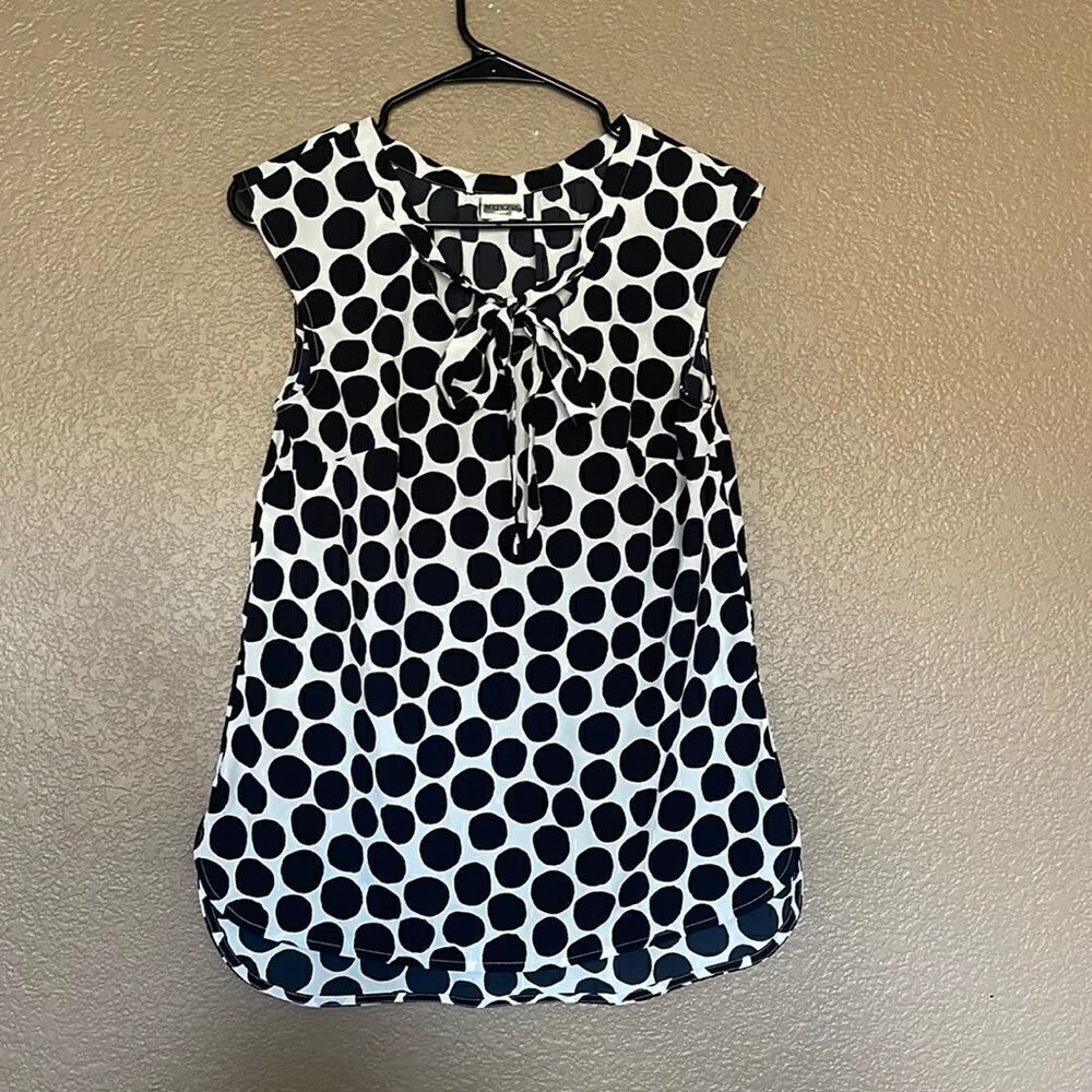 Merona polka dot blouse size small